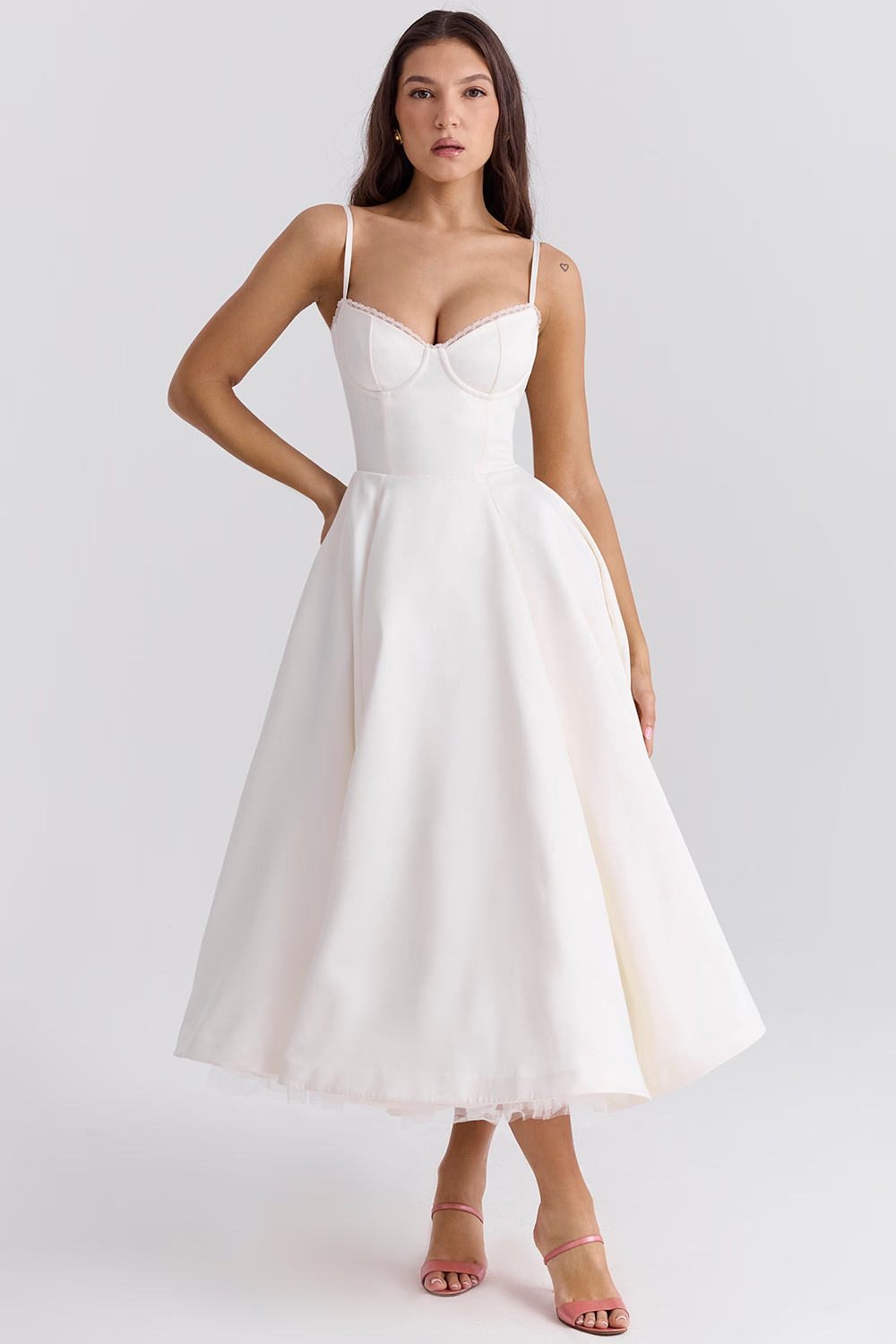 Julia | Elegantes und Luxuriöses Julia Royale Kleid
