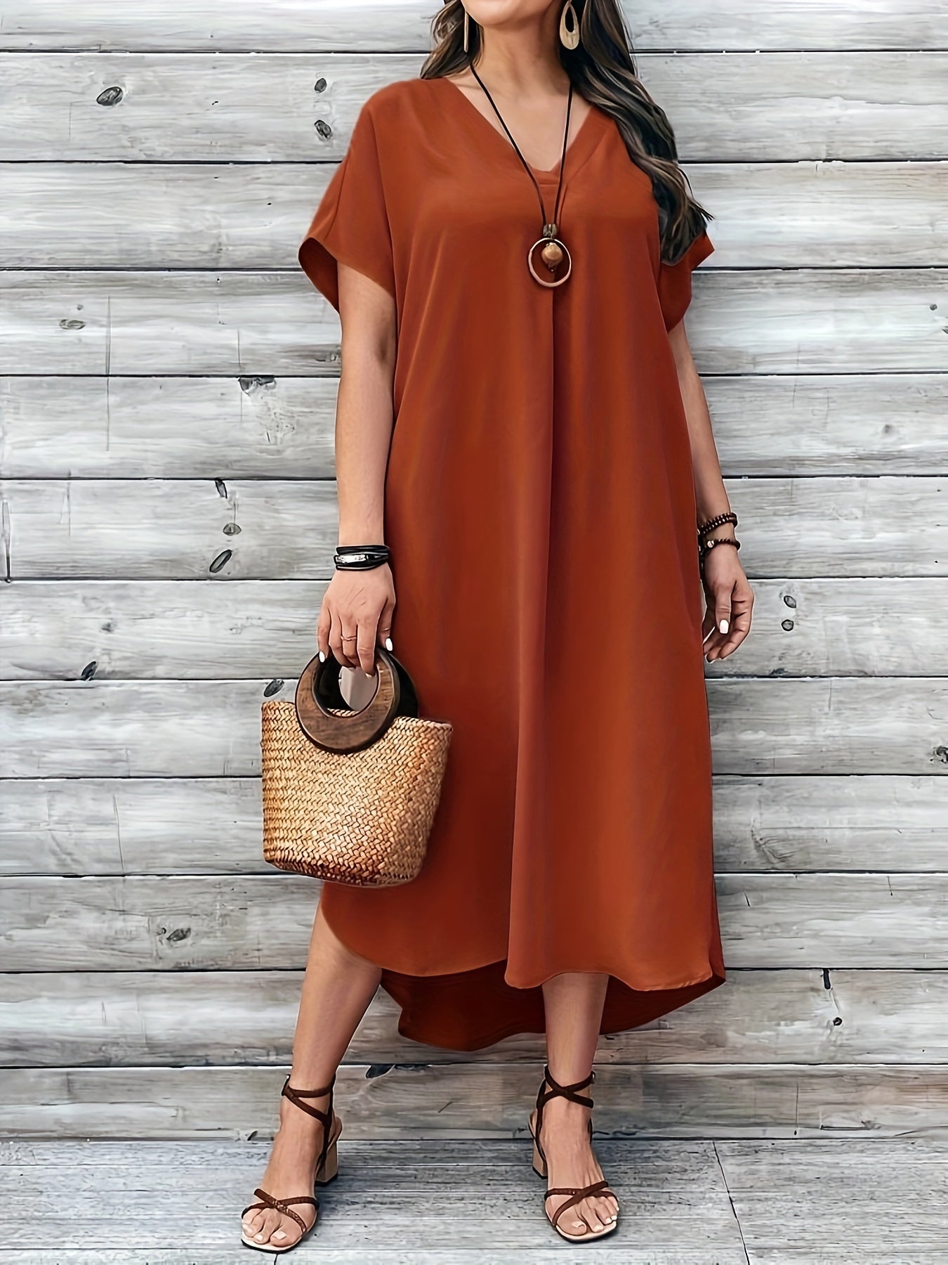 Veldora™ | Gwendie Midi-Kleid mit V-Ausschnitt