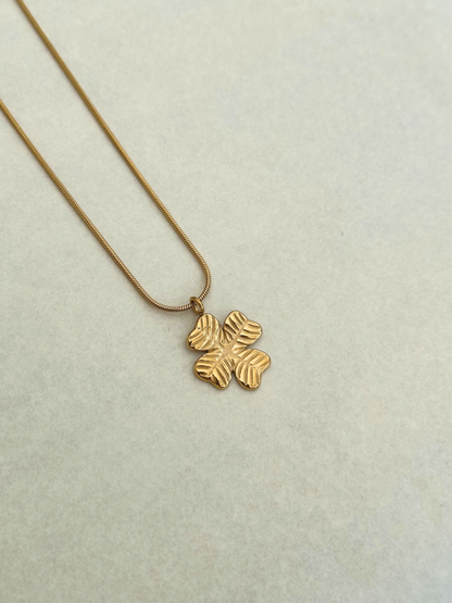 Solvène™ | Kleeblatt Halskette