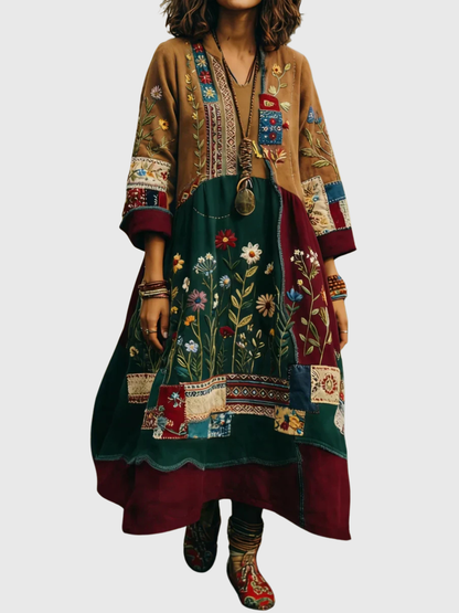 Aurelia™ | Boho Langarmkleid mit Patchwork Blumenmuster