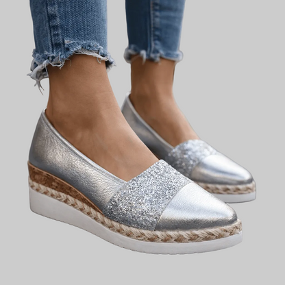 Aurelis™ | Elegante Plattform-Wedges mit Glitzerdetails