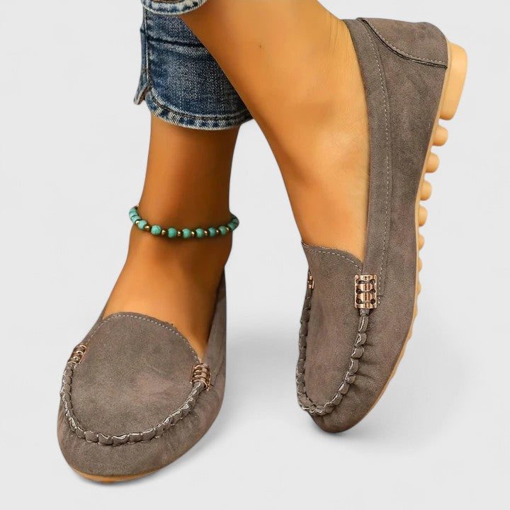 Kalthenn™ | Orthopädische Damen Slipper mit Metallakzenten