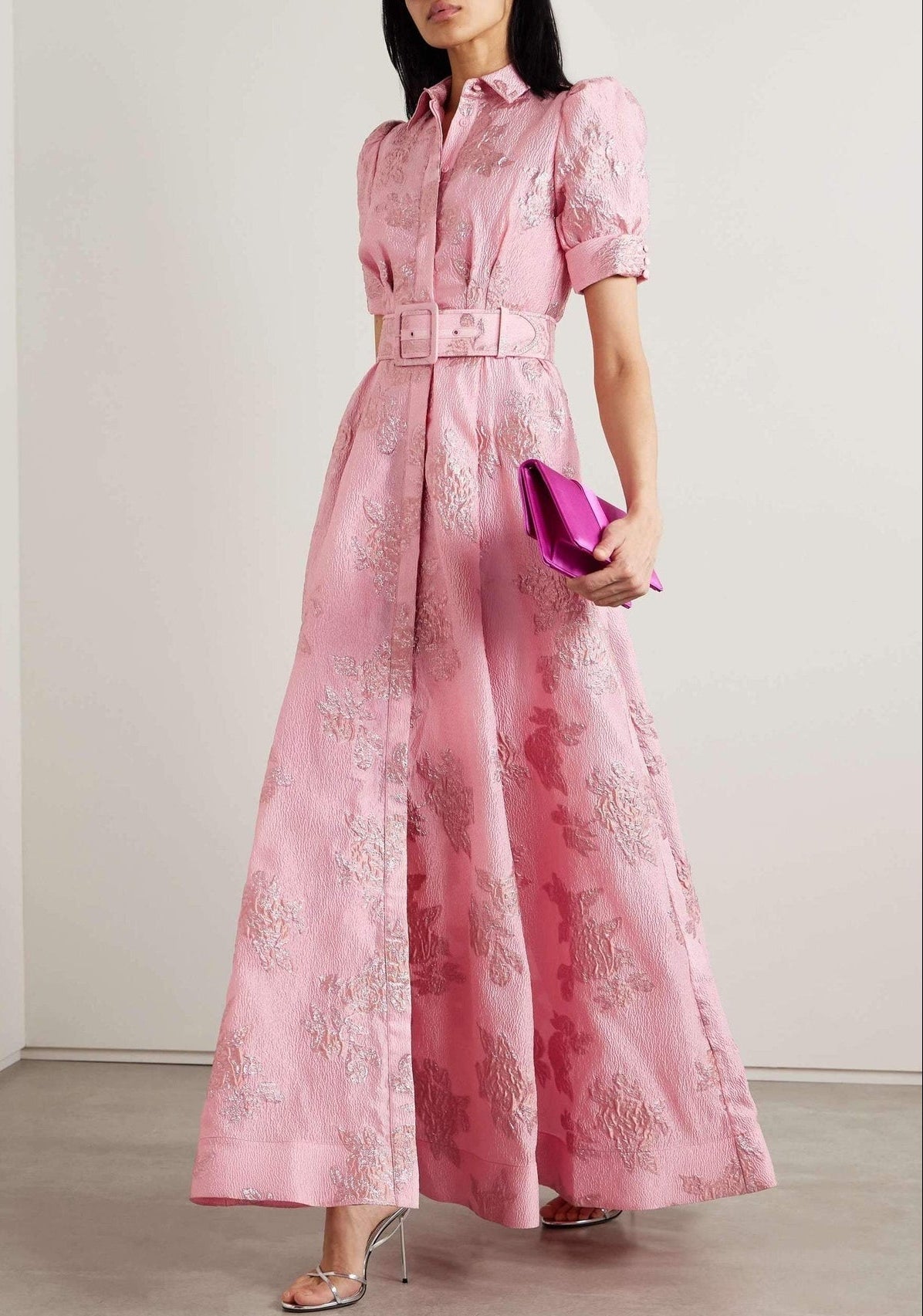 Julia | Zeitloses und elegantes Kleid mit kurzen Puffärmeln