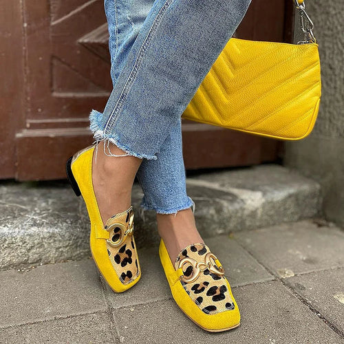 Ines | Stilvolle Slipper mit Akzenten im Leopardenmuster