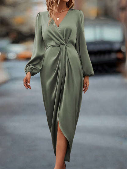 Karolin | Elegantes und Stilvolles Midi-Wickelkleid