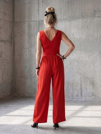 Agnes | Eleganter V-Ausschnitt Overall mit fließendem weitem Bein