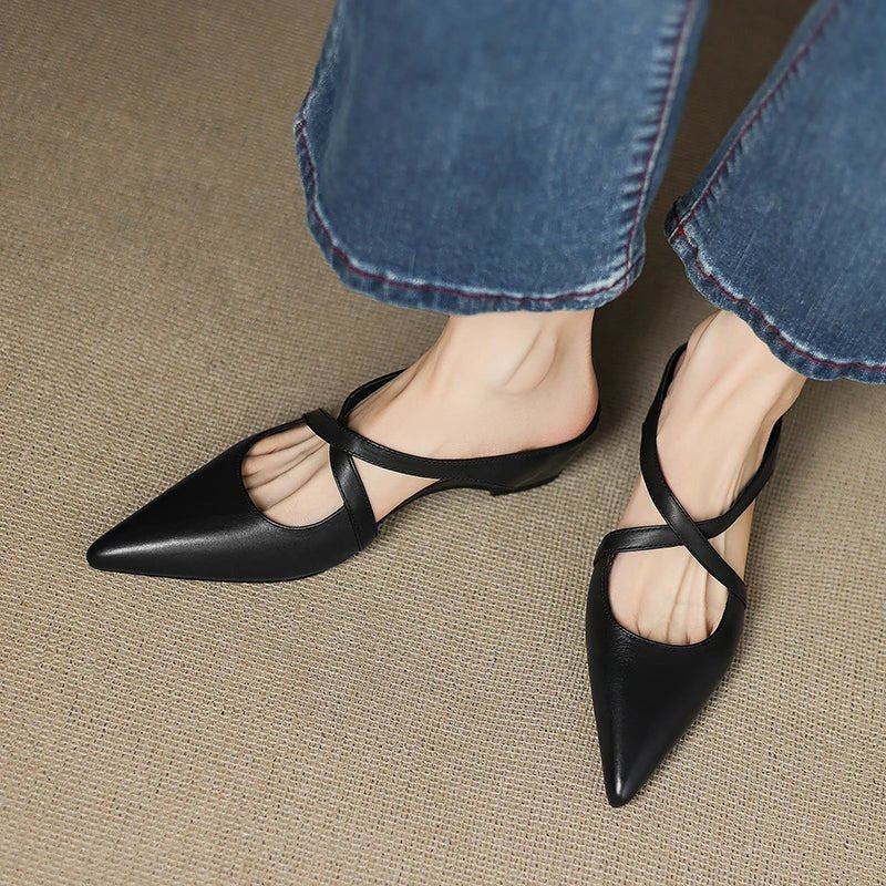 Franziska | Elegante Leder-Mules mit Kreuzriemen und spitzer Form