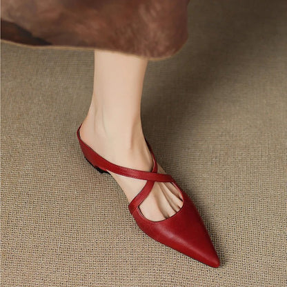 Franziska | Elegante Leder-Mules mit Kreuzriemen und spitzer Form