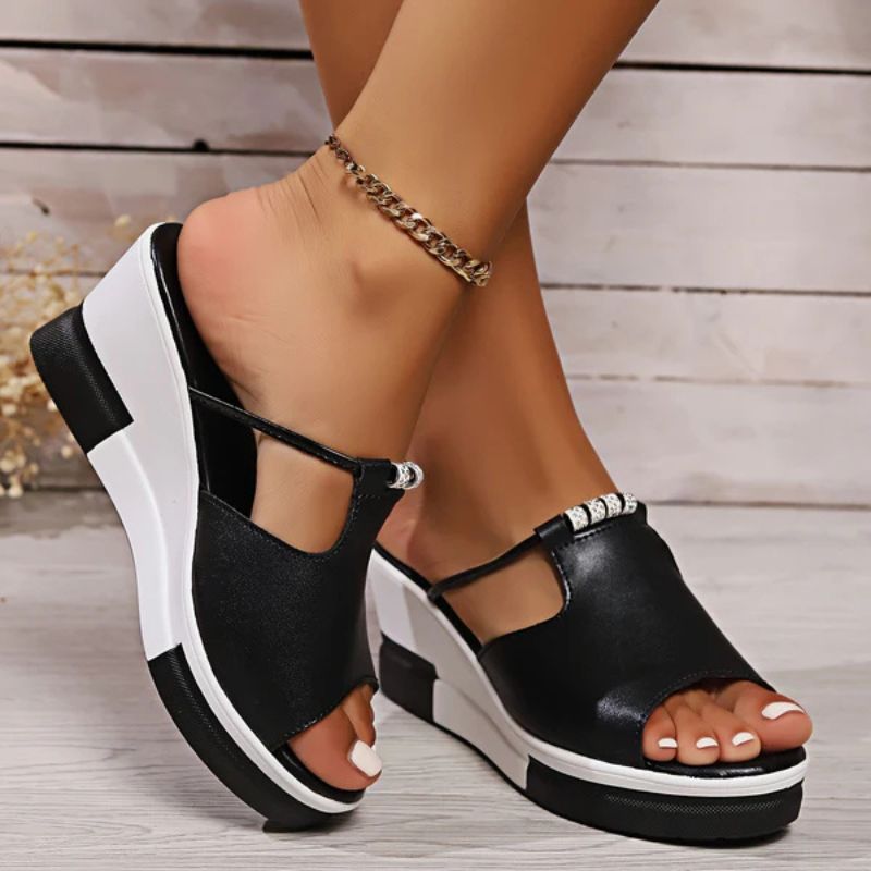 Isabella | Elegante Plateau-Sandalen mit modernem T-Steg