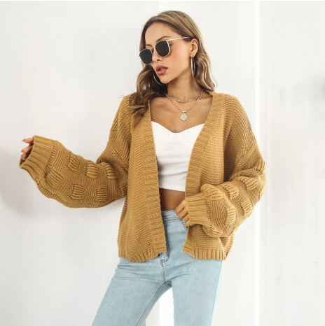 Katharina | Elegante und vielseitige Strickjacke