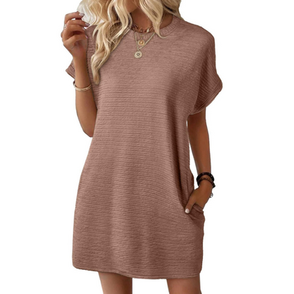 Christin | Lässiges Sommer-T-Shirt-Kleid mit Komfort & Stil