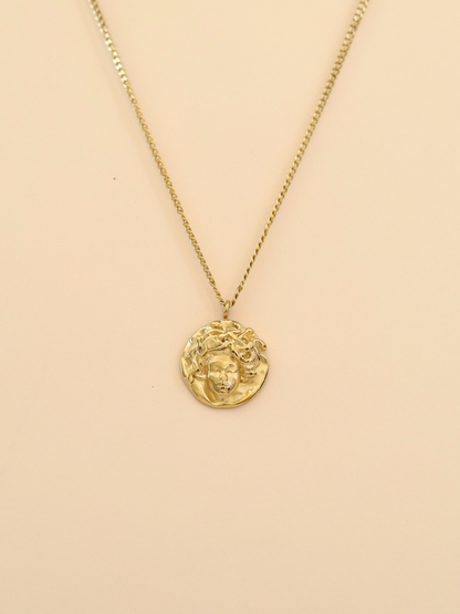 Aurelis™ | Medusa Halskette aus Edelstahl mit 18k Gold Beschichtung