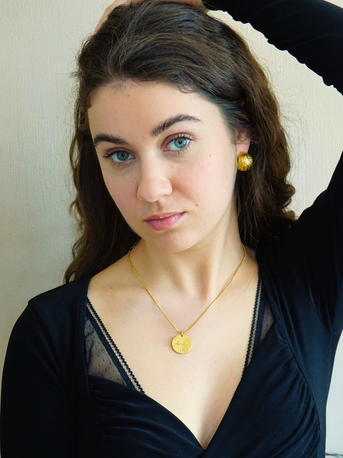 Aurelis™ | Blessed Halskette aus 18k vergoldetem Edelstahl