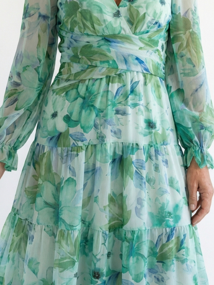 Christine | Leichtes Maxikleid mit Blumenmuster und V-Ausschnitt