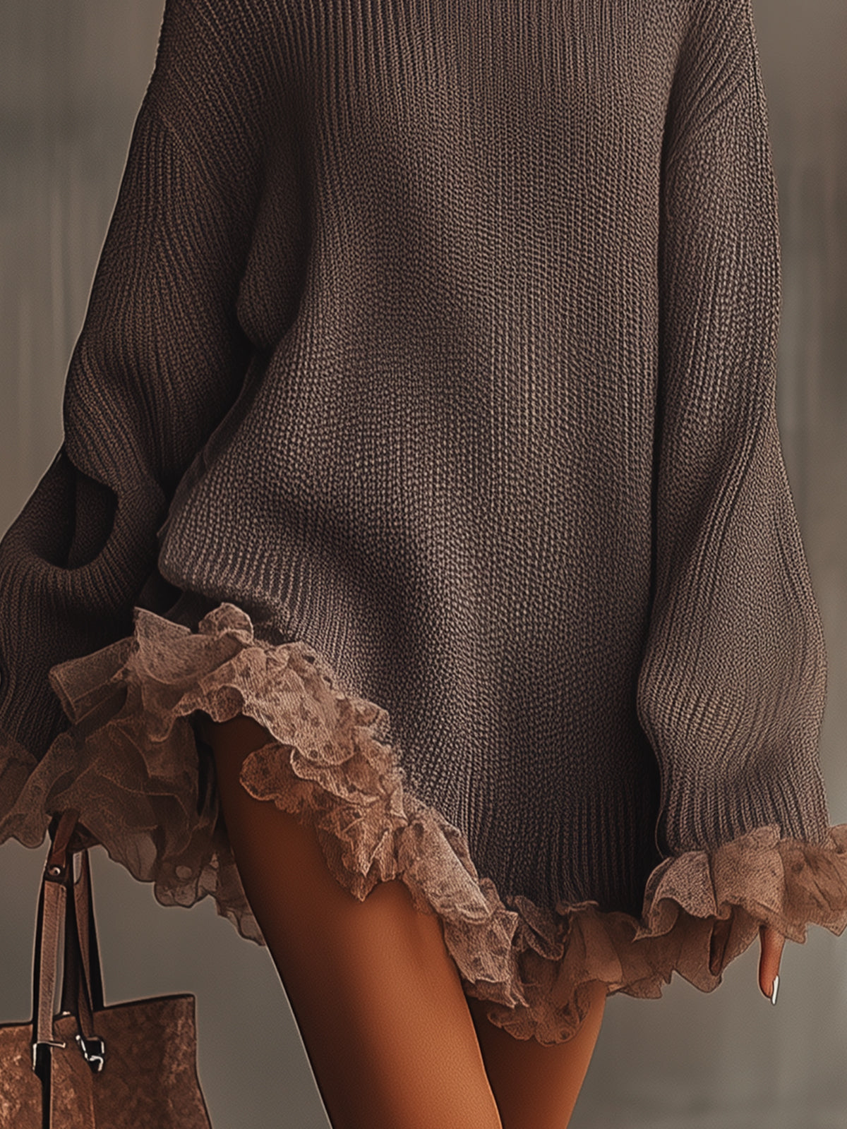 Leni | Kuscheliges Strickkleid mit Rüschensaum