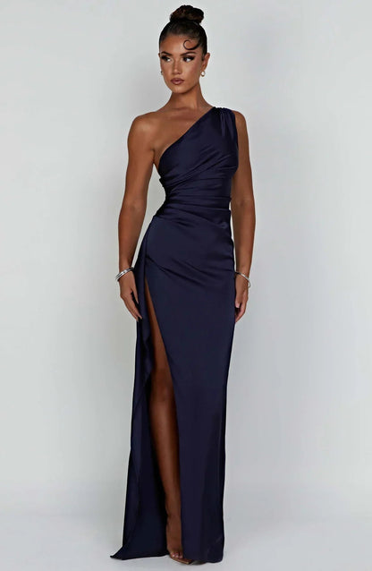 Fiona | Elegantes One-Shoulder Maxikleid mit edler Raffung