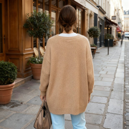 Flora | Bequeme, flauschige Oversize-Strickjacke