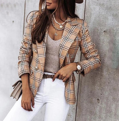 Marlene | Ein stilvoller Blazer mit eleganter Ausstrahlung