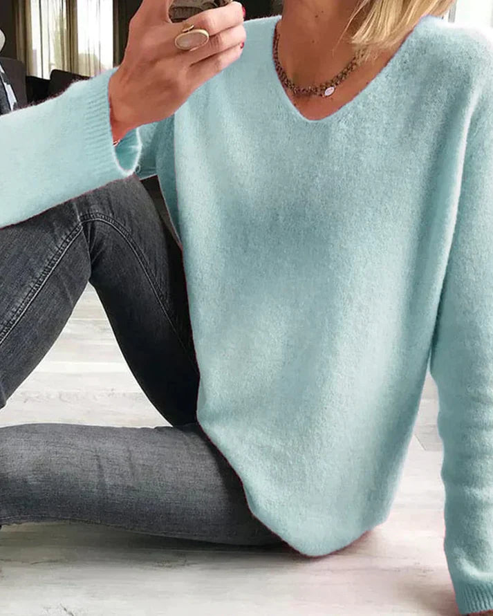 Grazia | Kuscheliger und eleganter V-Ausschnitt Strickpullover