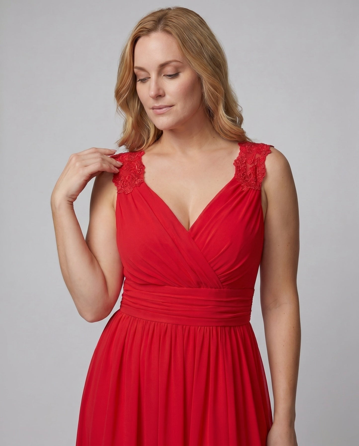 Isla | Elegantes, Raffiniertes &amp; Feminines Damen-Abendkleid