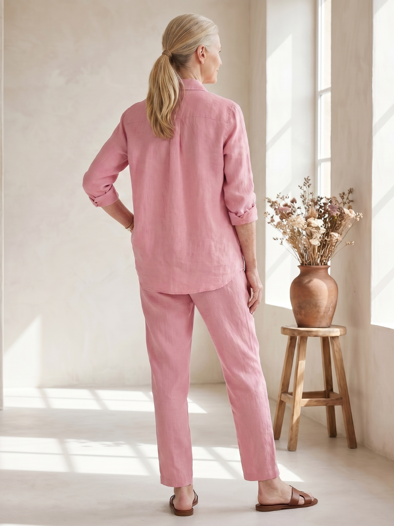 Anna | Set aus Button-Down-Hemd und schmal zulaufender Hose
