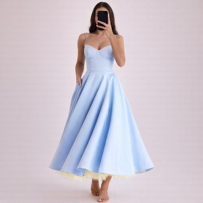 Julia | Elegantes und Luxuriöses Julia Royale Kleid