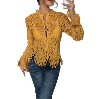 Avelora | Elegante Spitzenbluse mit femininer Leichtigkeit