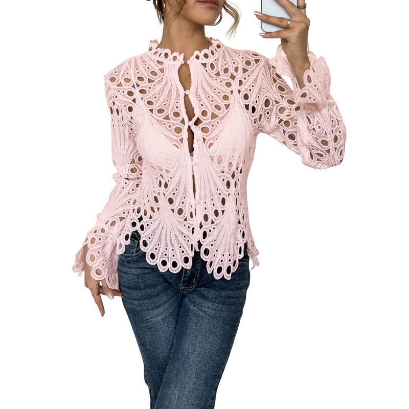 Avelora | Elegante Spitzenbluse mit femininer Leichtigkeit