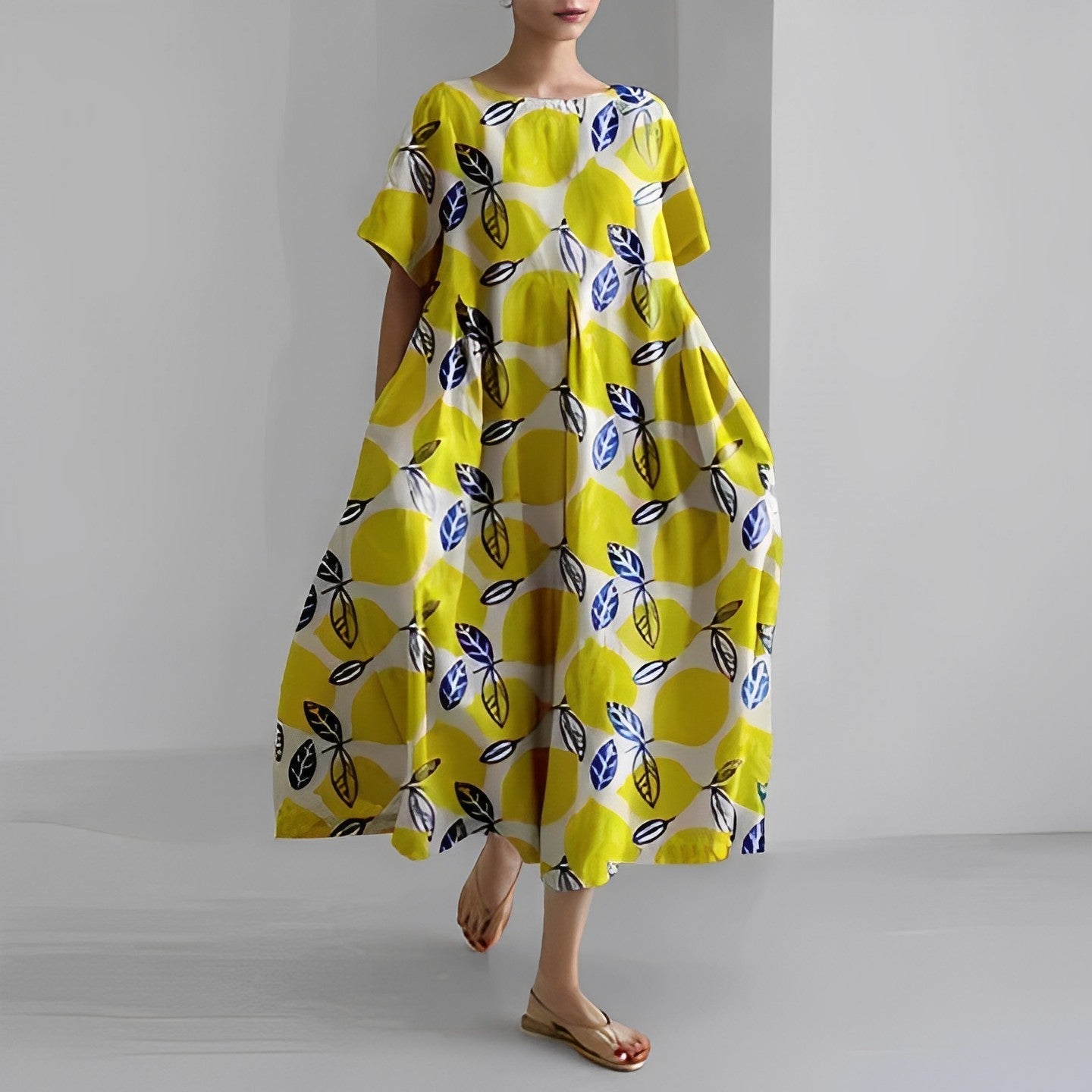 Aurelis™ | Blumenkleid in ausgestellter Passform