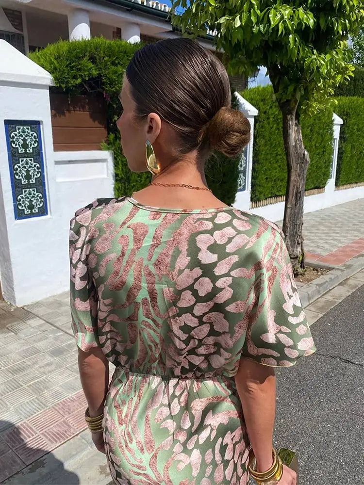 Antje | Elegantes Kupfer-Midi-Kleid mit Wickeldetail