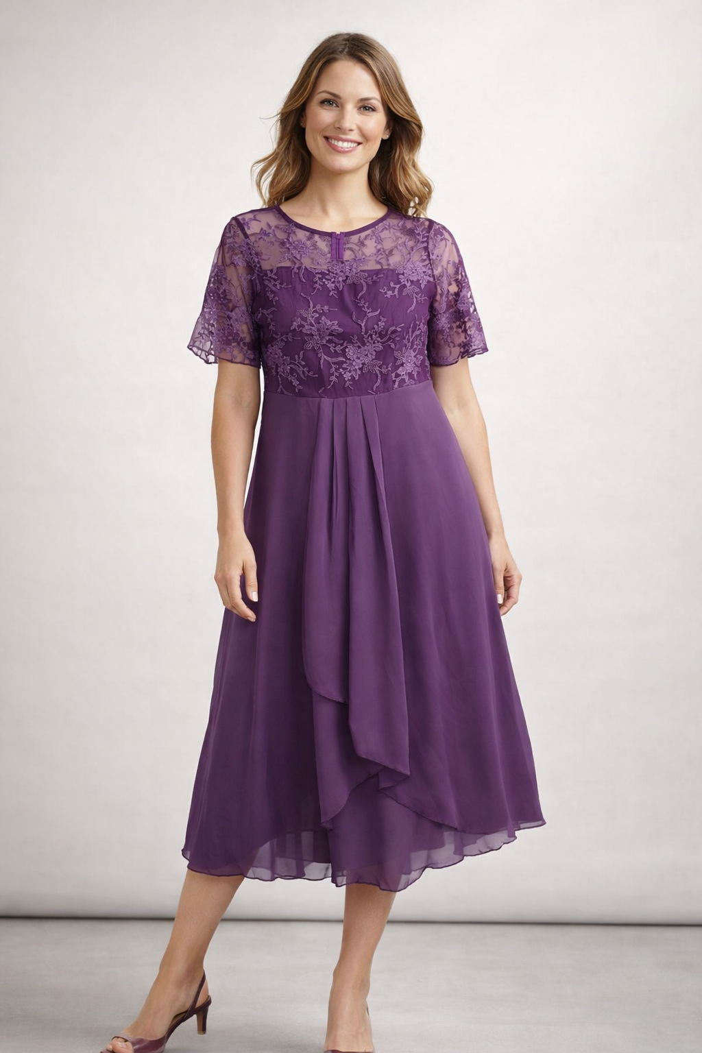 Ines | Stilvolles Midikleid mit floraler Spitze