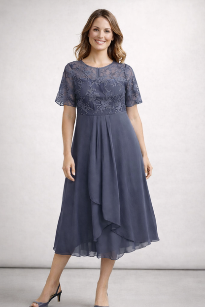 Ines | Stilvolles Midikleid mit floraler Spitze