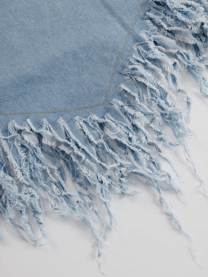 Juliane | Lässiges Minikleid mit Kragen und dynamischen Fransendetails