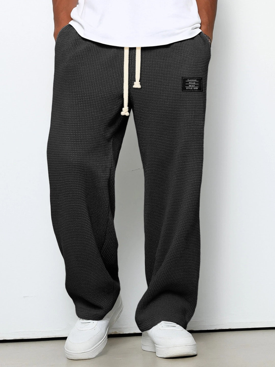 Emil | Bequeme Herrenhose mit lockerer Passform