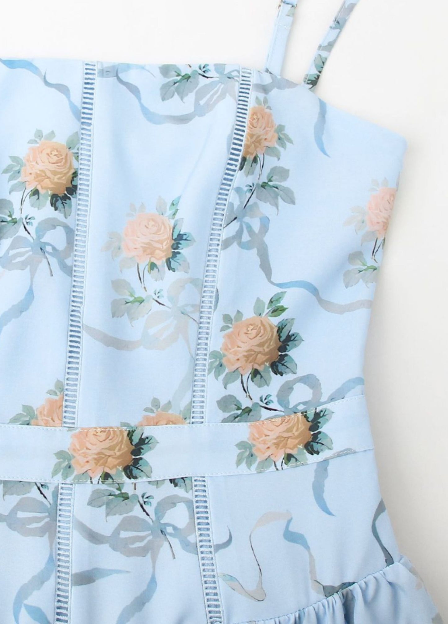 Manuela | Elegantes und stilvolles Midikleid mit Blumenmuster