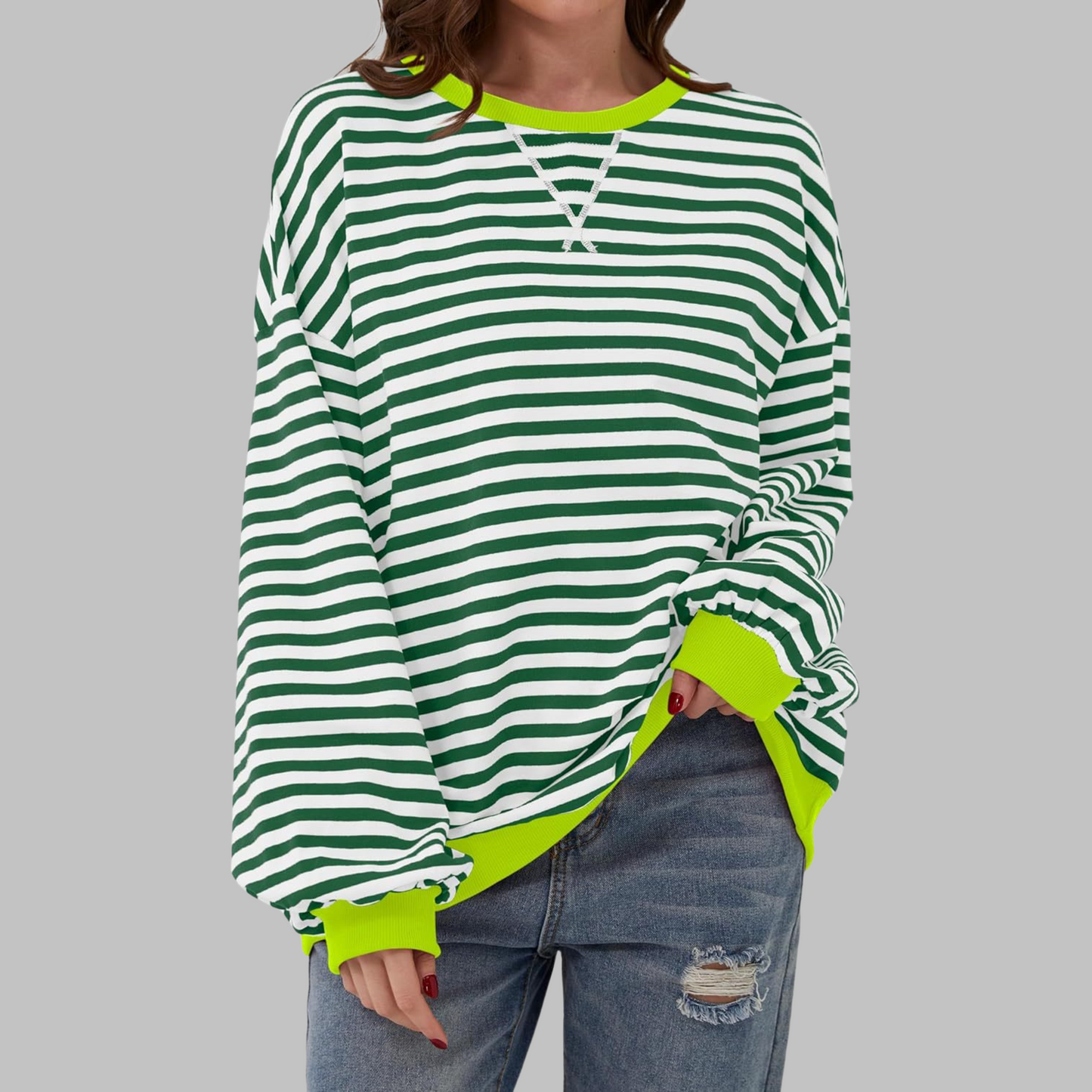 Clara | Gestreiftes Retro-Sweatshirt mit Kontrastdetails