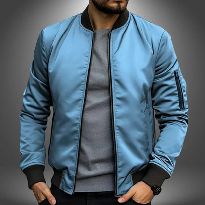 Max | Leichte und sportliche Bomberjacke