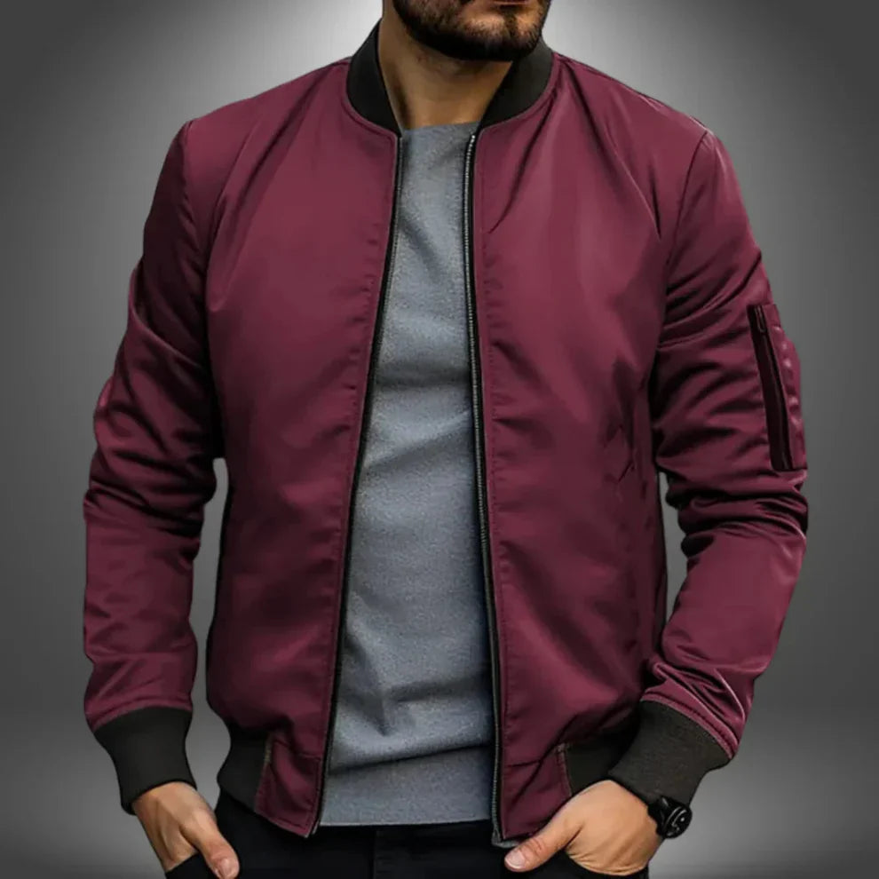 Max | Leichte und sportliche Bomberjacke