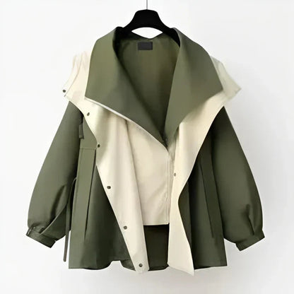 Juliane | Leichte und atmungsaktive Regenjacke