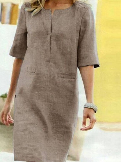Laura | Elegantes Etuikleid mit Split-Neck für Damen