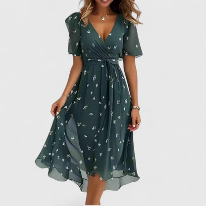 Livia | Feminines Midikleid mit eleganter, luftiger Ausstrahlung