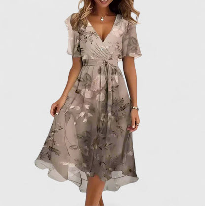 Livia | Feminines Midikleid mit eleganter, luftiger Ausstrahlung