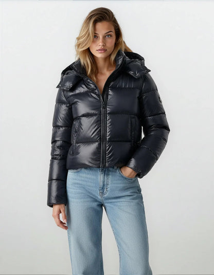 Hedda | Stilvolle und warme Damen-Daunenjacke für den Winter