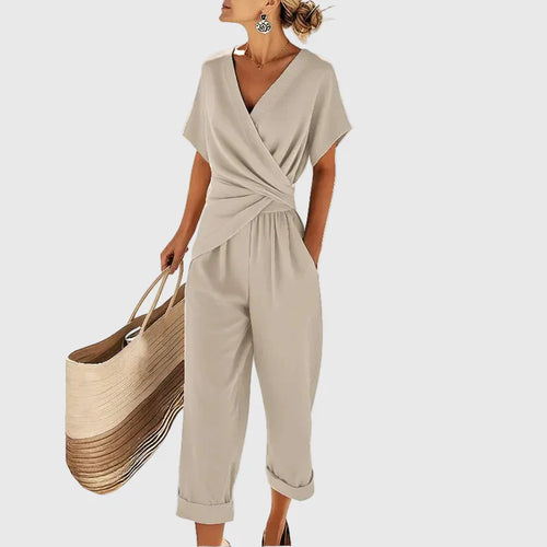 Veldora™ | Zweiteiliges Set mit Wickeloberteil und verkürzter Hose