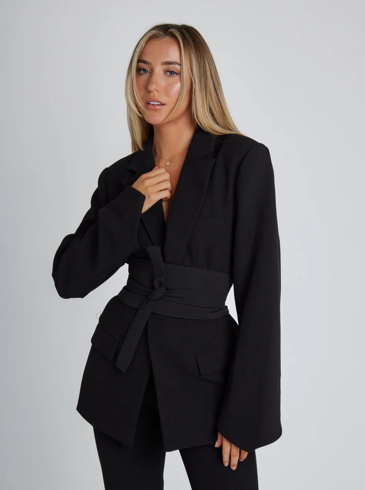 Elina | Eleganter Damenblazer für zeitlosen Stil und jeden Anlass