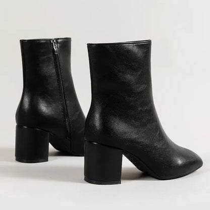 Jessika | Elegante Stiefeletten mit markanter Silhouette