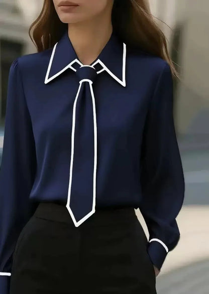Emilia | Elegante Bluse mit kontrastierendem Kragen und Krawatten-Detail