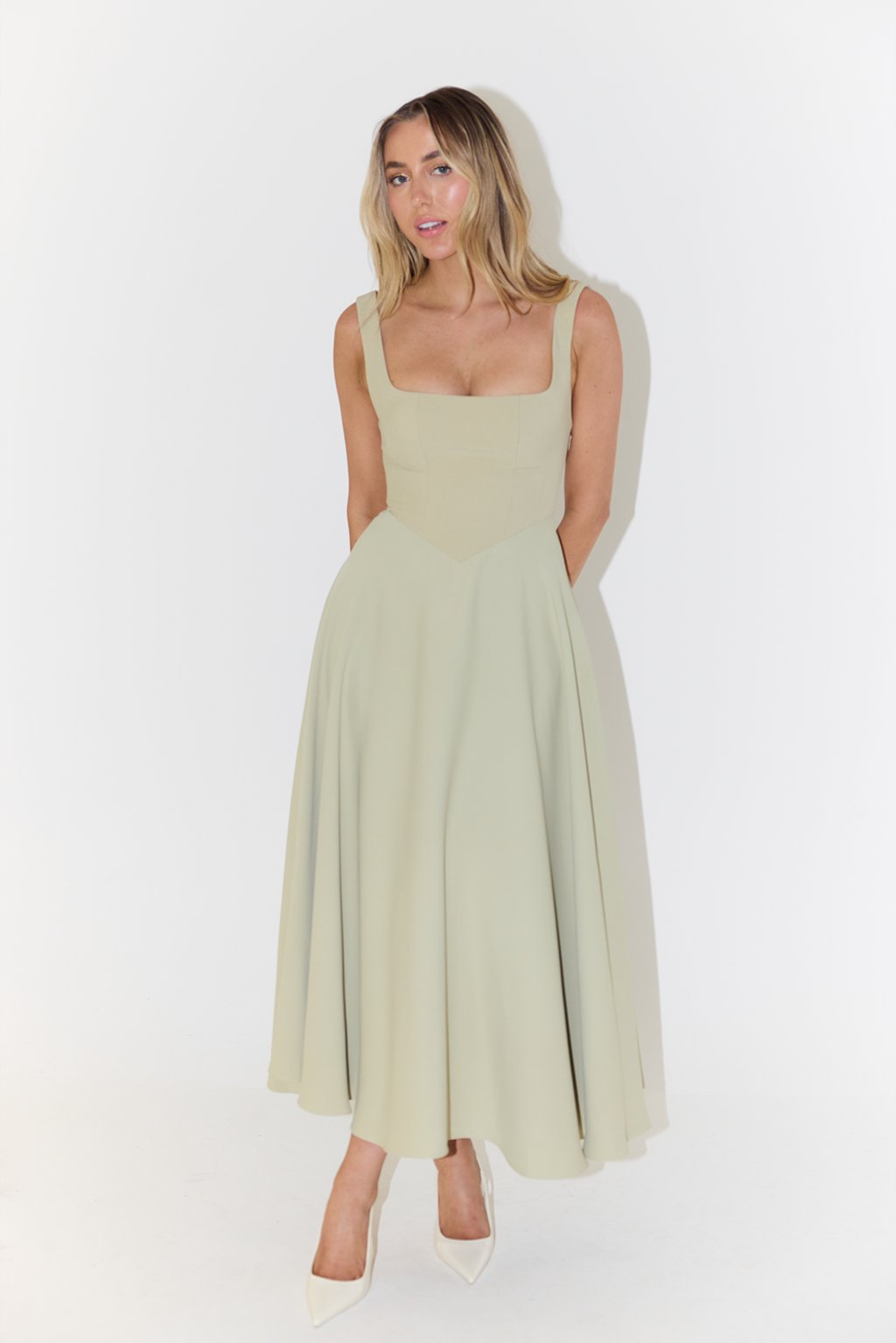 Kerstin | Elegantes Midikleid für stilvolle Auftritte