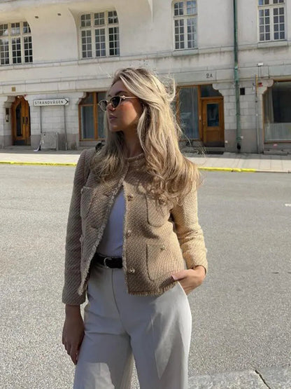 Clara | Elegante Damen-Tweedjacke mit figurbetonter Silhouette