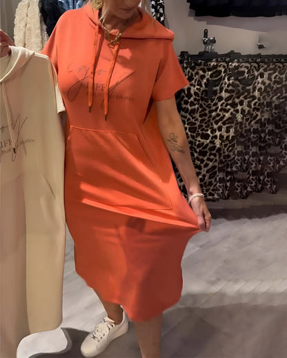 Nordhain™ | Damen Hoodie-Kleid mit Kängurutasche und Slogan-Print